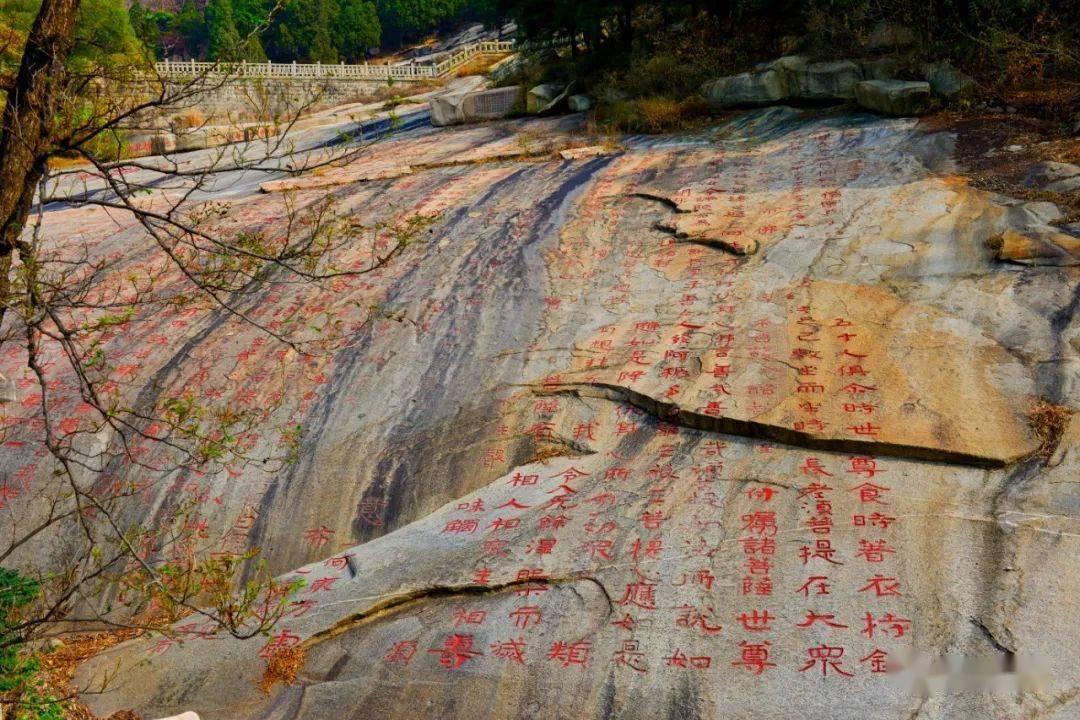 男朋友要求拥抱，该怎么办呢？游戏画面